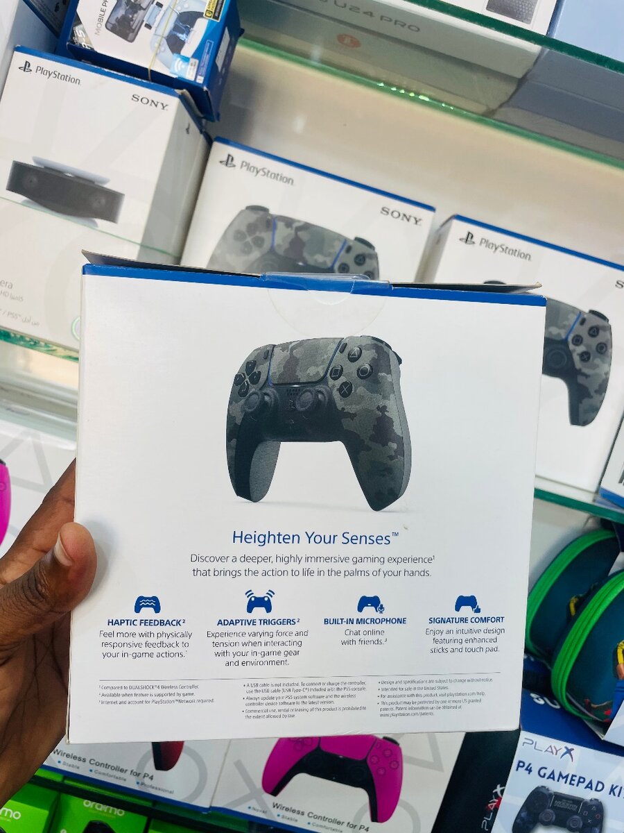 manette de jeux PS5 couleur treillis