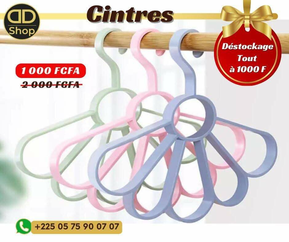 Cintre de rangement facile