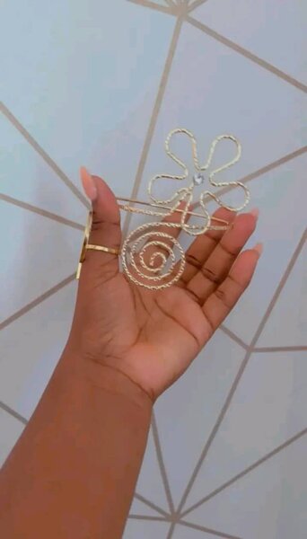 Bracelet en fil doré