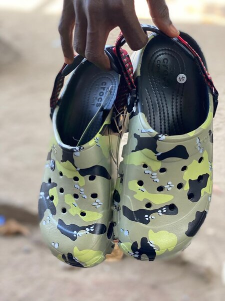 Sabots crocs à motif