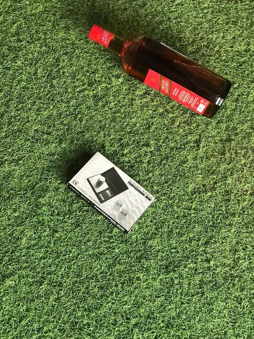 Pocket digital scale