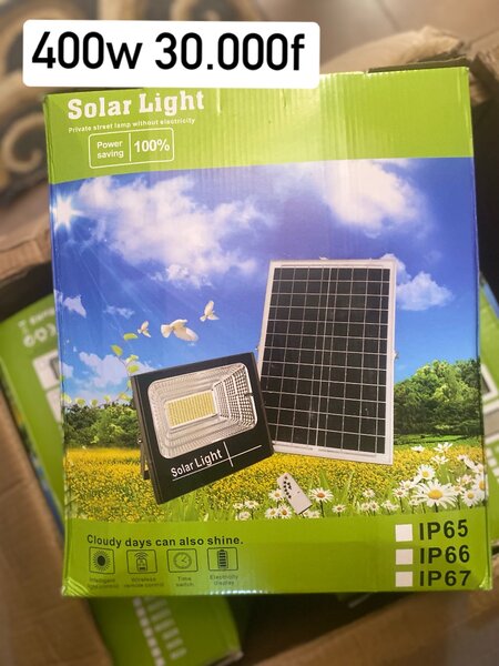 Projecteur Solaire Extérieur 400W