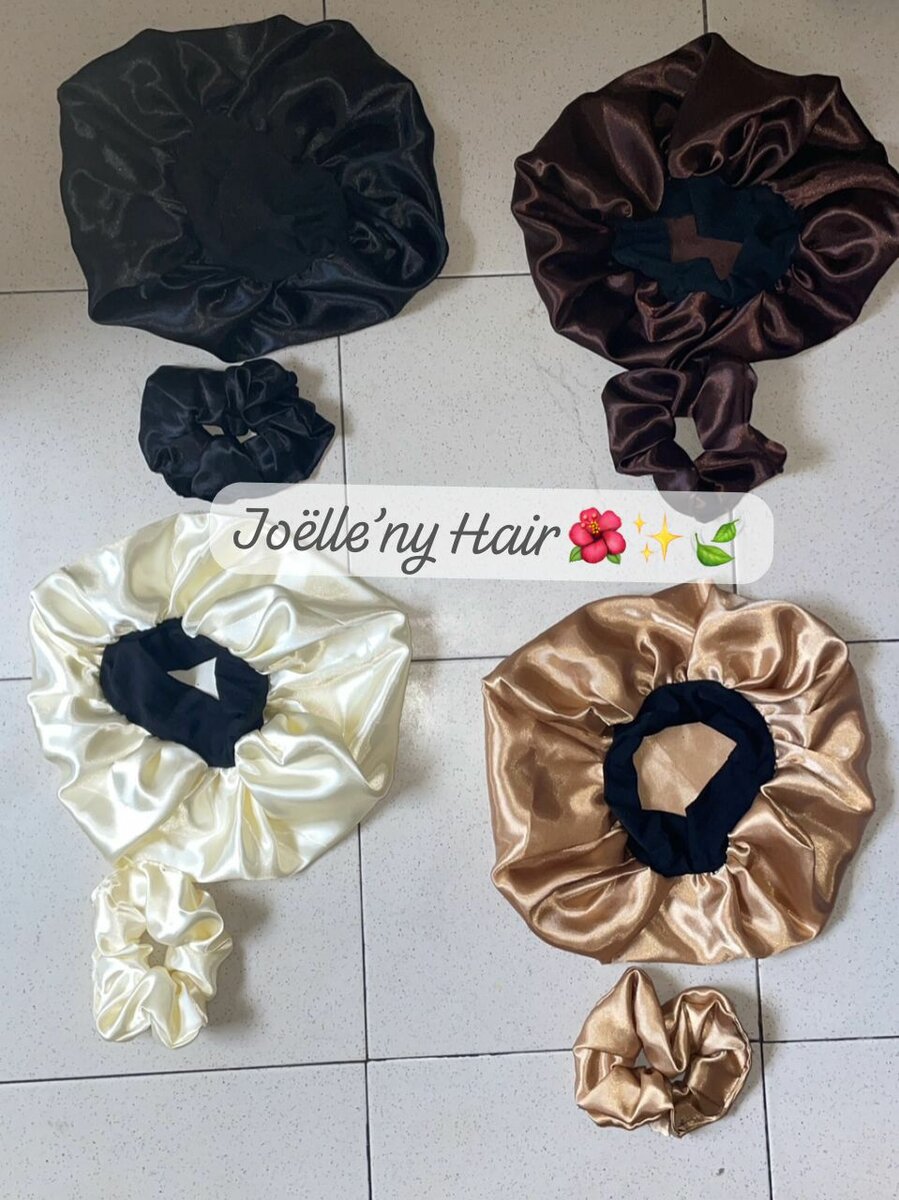 Bonnet en satin multicolore