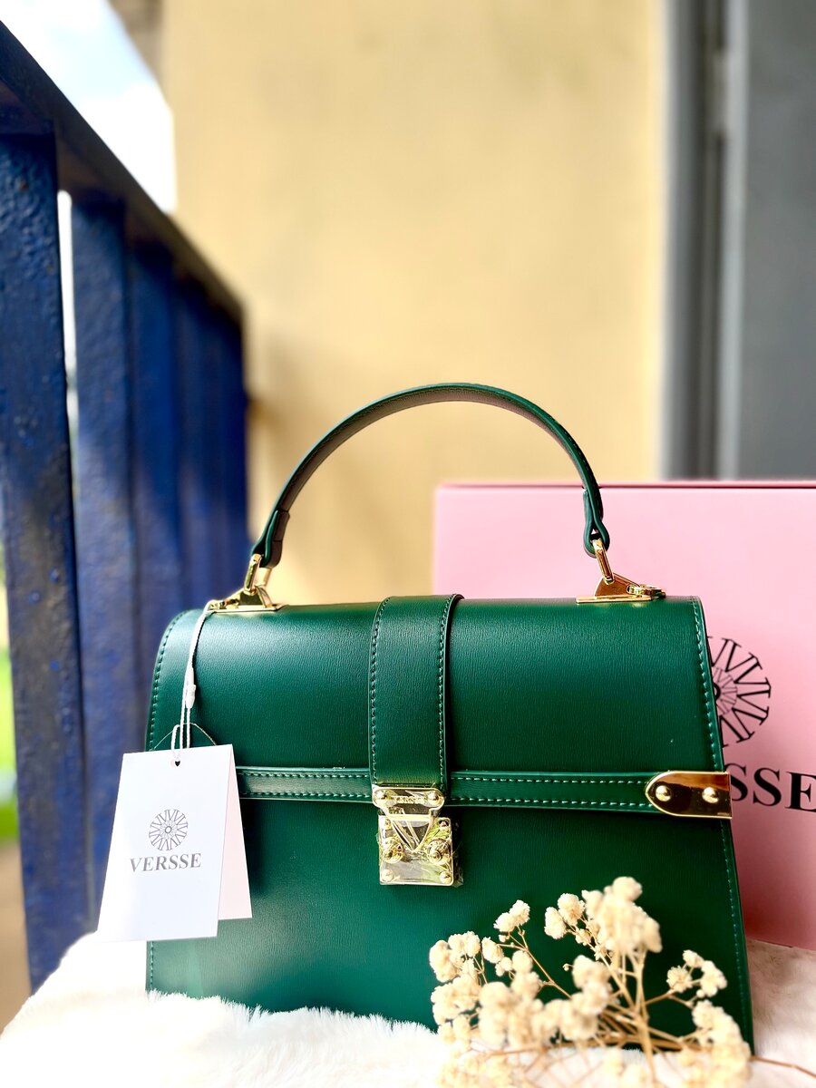 Sac à main vert élégant