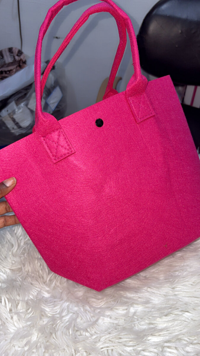 Sac à main rose chic