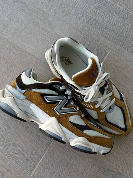 Baskets New Balance 9060