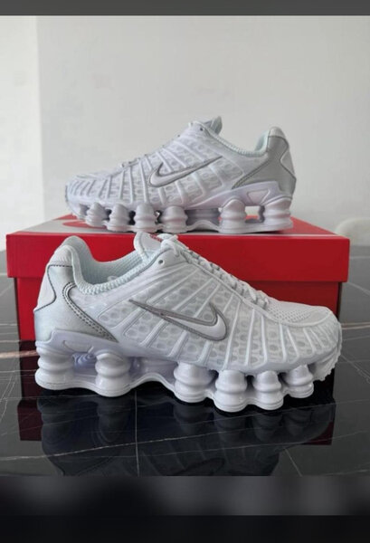 Sneakers de course modernes