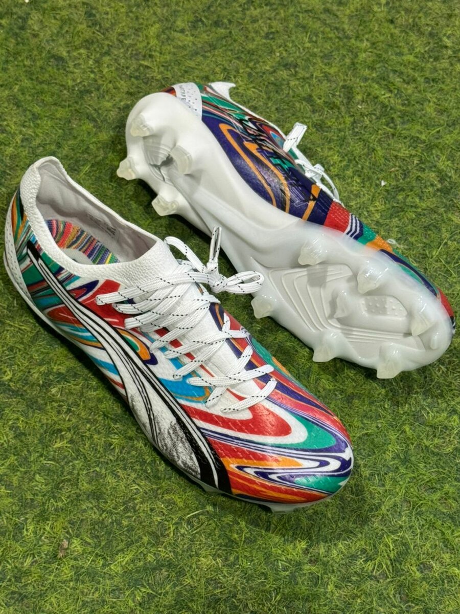 Chaussures Foot Multicolores