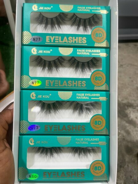 Faux cils naturels Jie Kou 8D