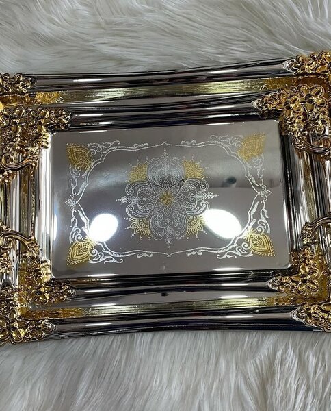 three-piece serving tray set