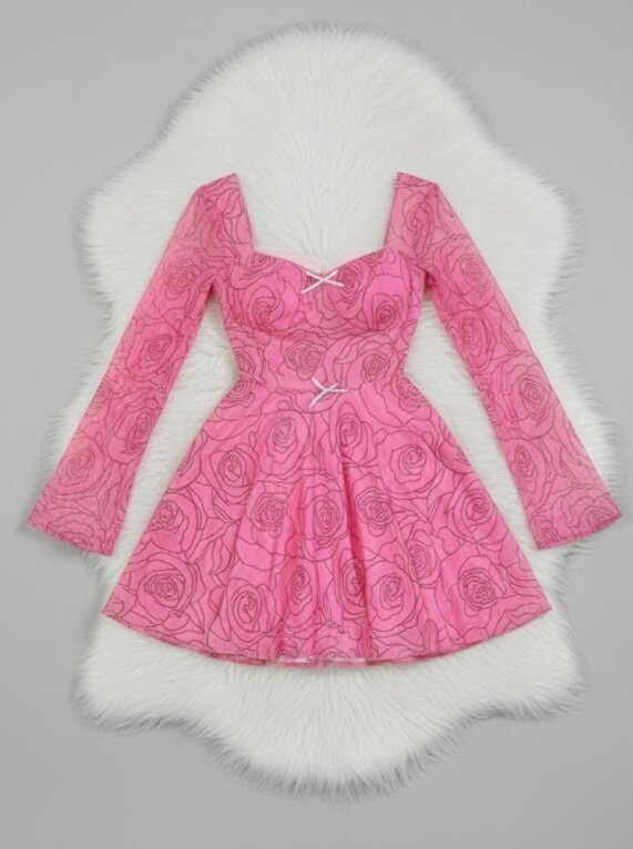 Ensemble rose à motif floral