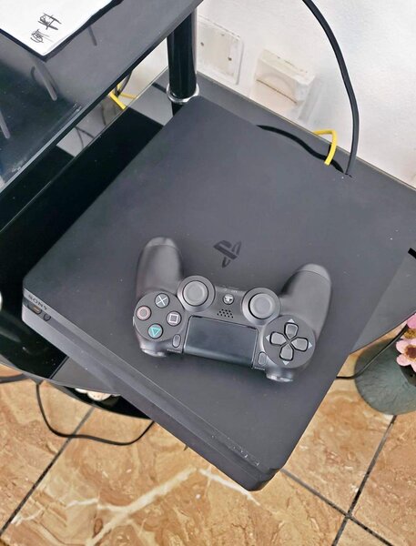 PlayStation 4 prix kdo