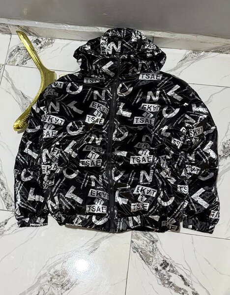 Veste à capuche imprimée