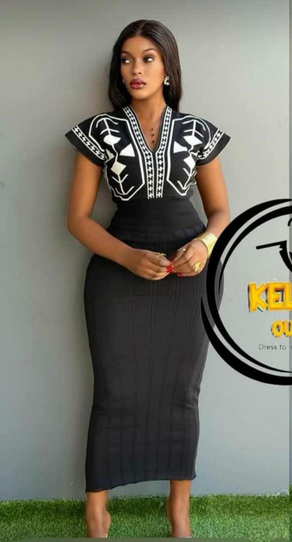 Robe midi noire ethnique