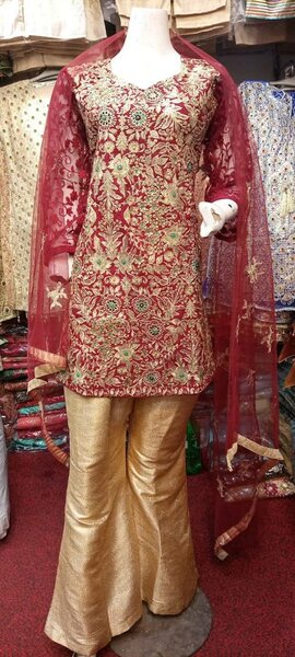 Ladies suit