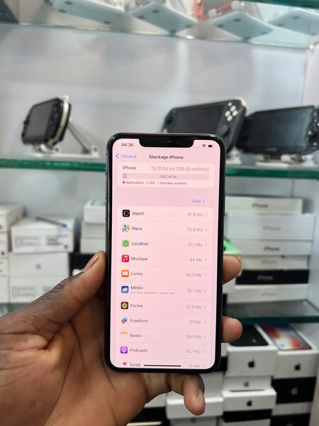 iPhone 11 Pro Max 256gb disponible