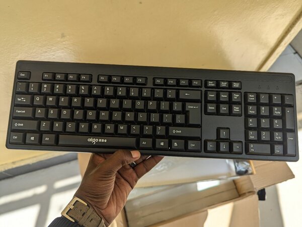 Brand New Wireless Keyboard & Mouse