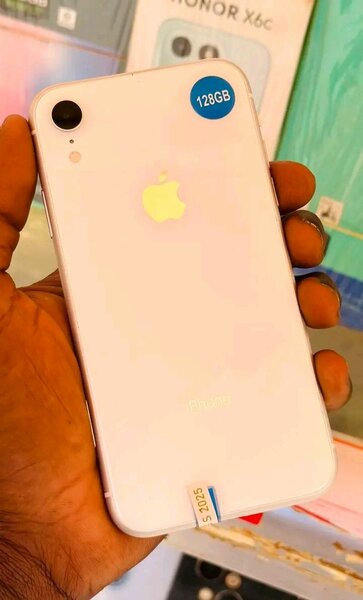 iPhone 128GB Blanc Débloqué