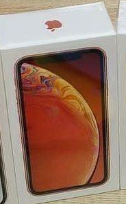 iPhone XR 64g 