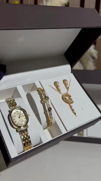 Set de bijoux plaqué or