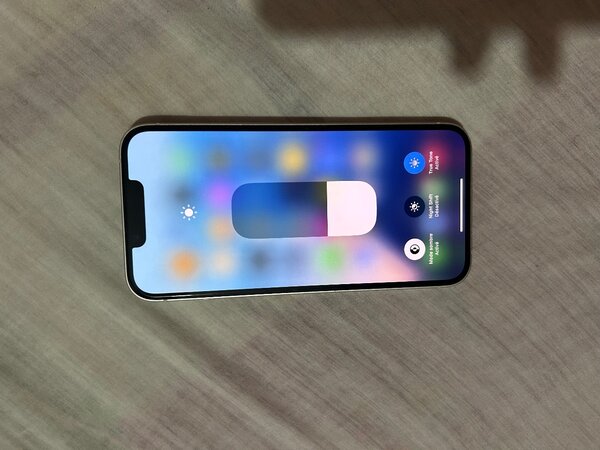 iPhone 14 Blanc 128 Go