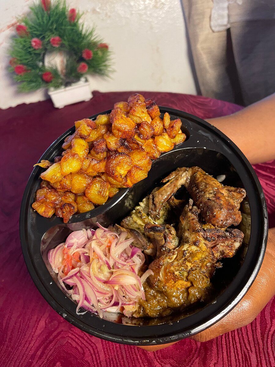 Poulet et frites à emporter