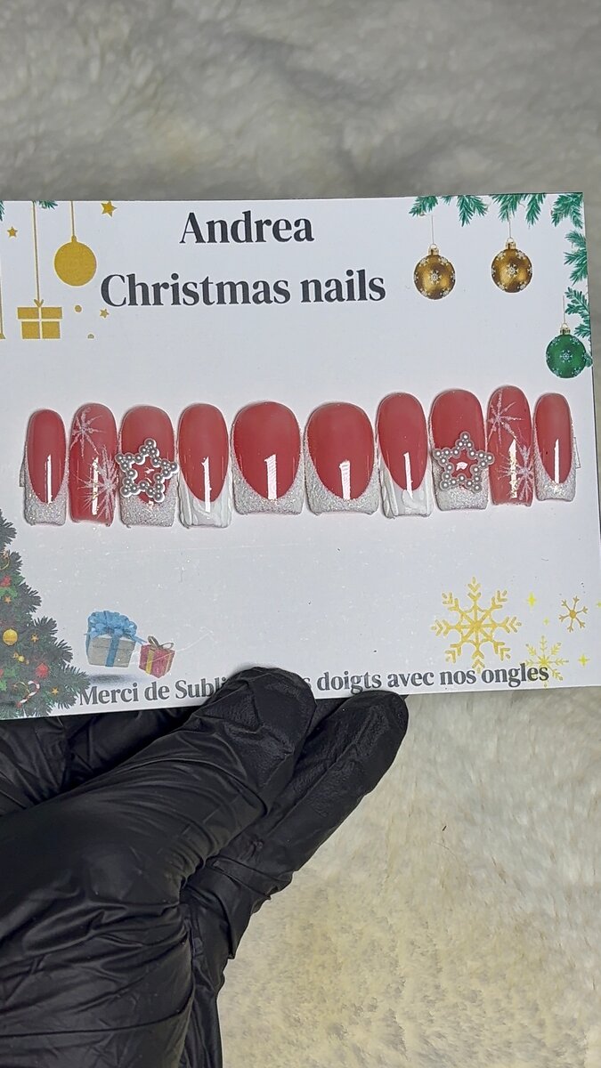 Ongles de Noël Andrea