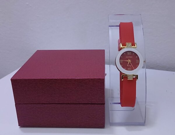 Montre Femme Élégante Rouge