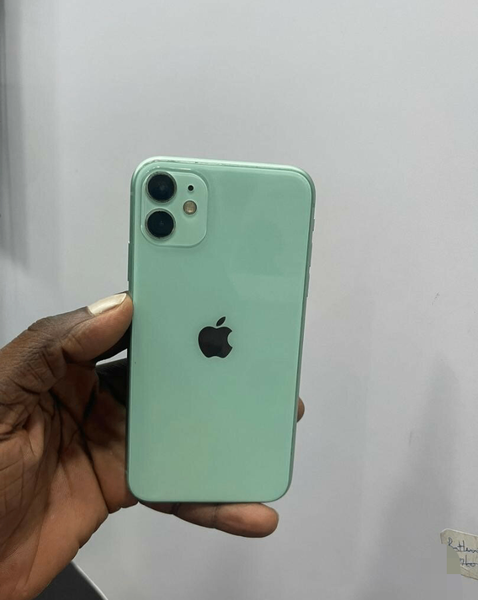 iPhone 11 Vert 64GB