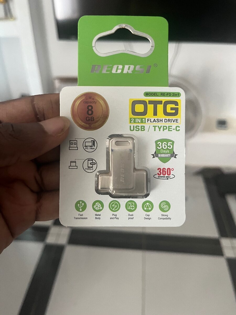 Clé USB 2-en-1 OTG 8 Go