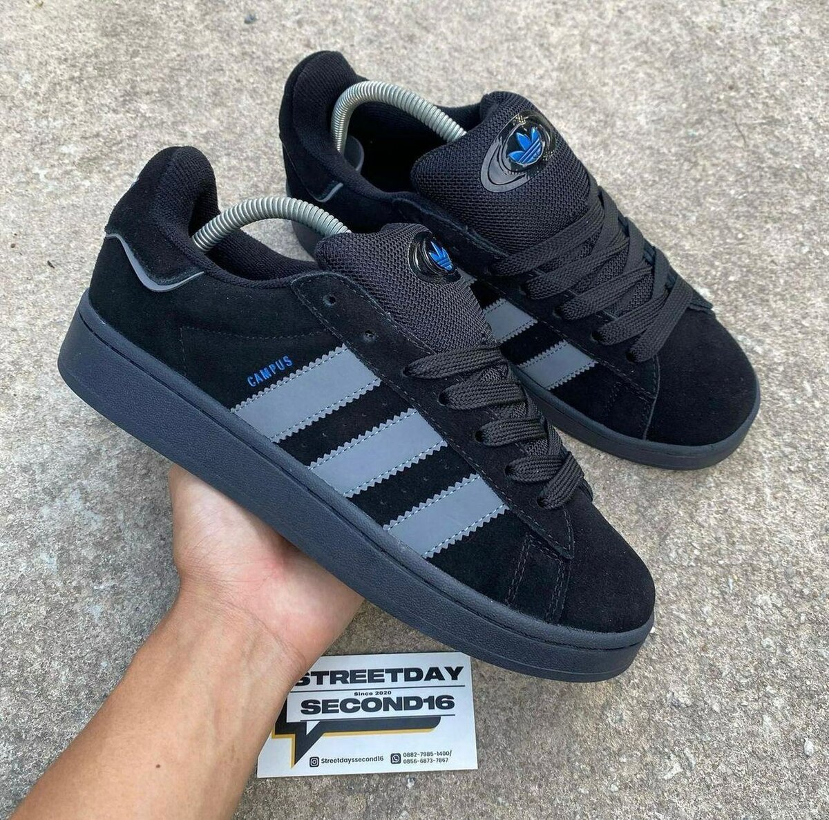 Shope fashion sneakers