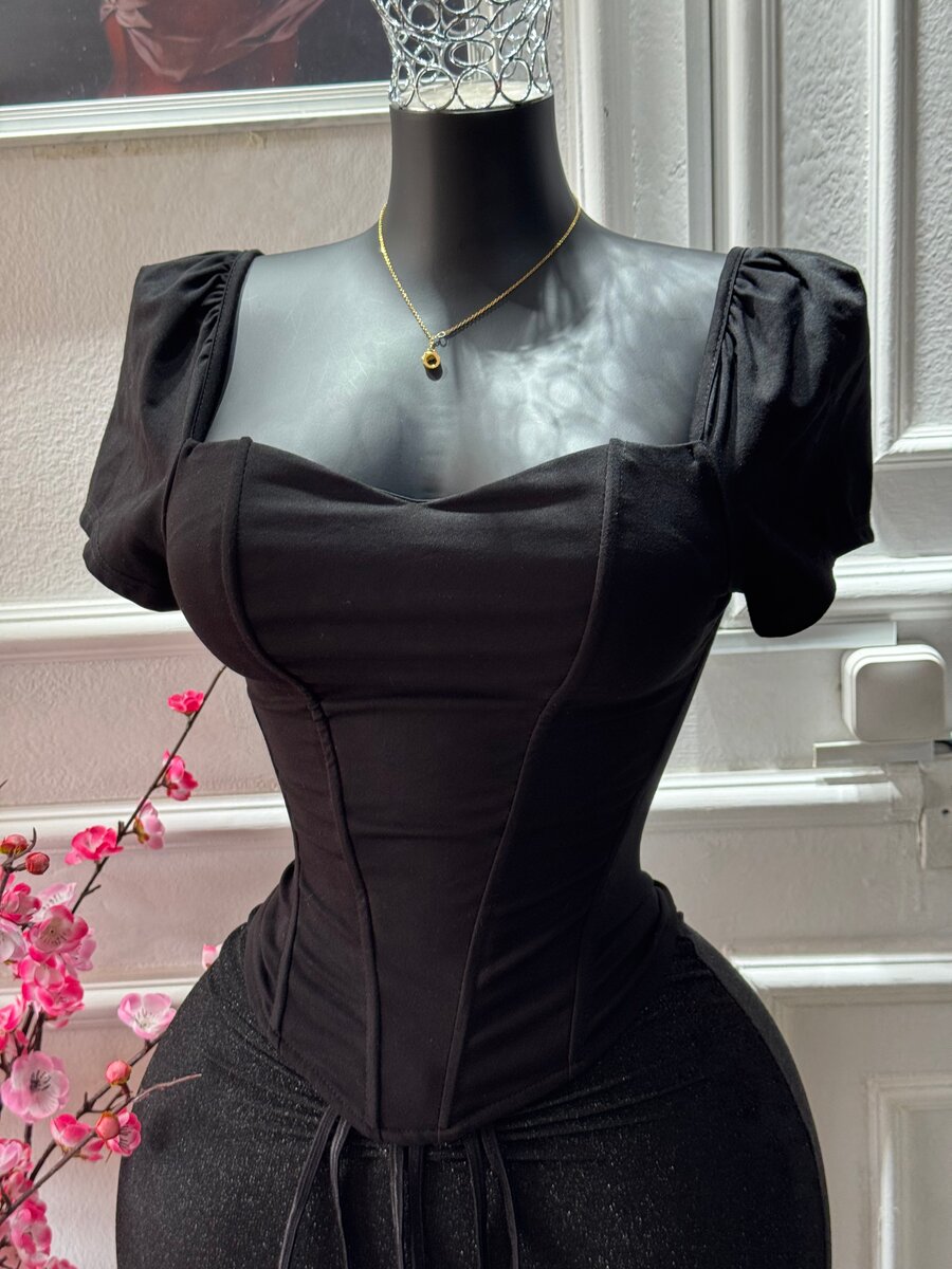 Corset noir ajusté élégant