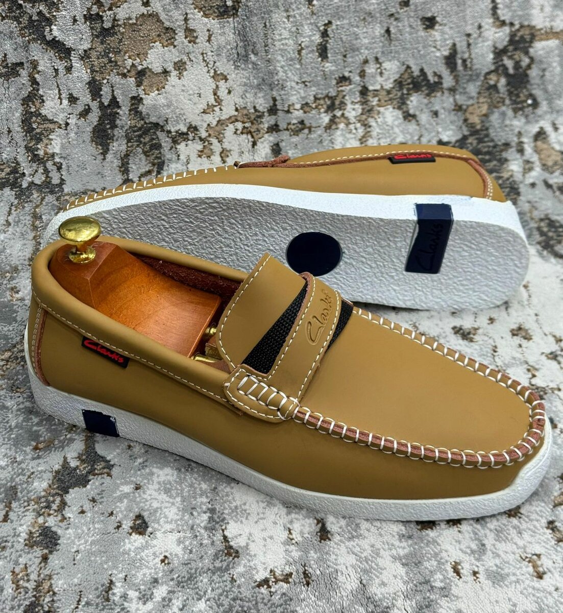 Mocassins hommes confort Clarks