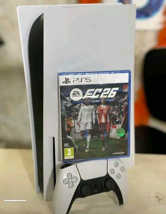 Console PS5 avec jeu EA Sports