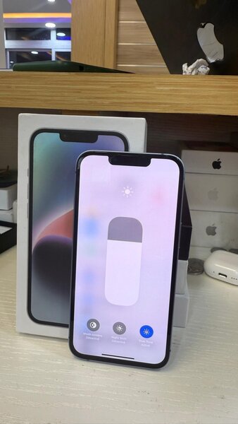 iphone 14 128giga état 10/10 deux puces  prix : 300.000f