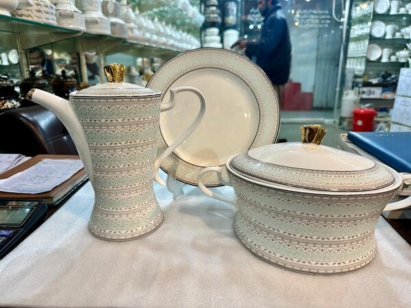 Dinner set