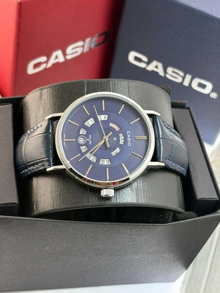 Montre élégante Casio Homme