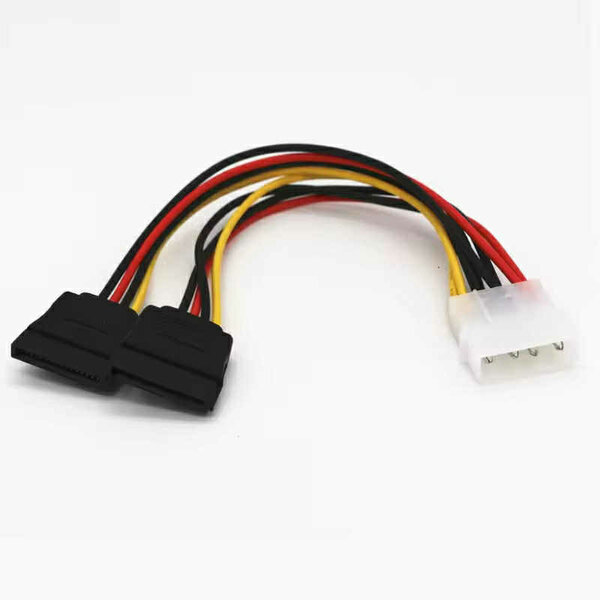 Câble adaptateur Molex vers SATA