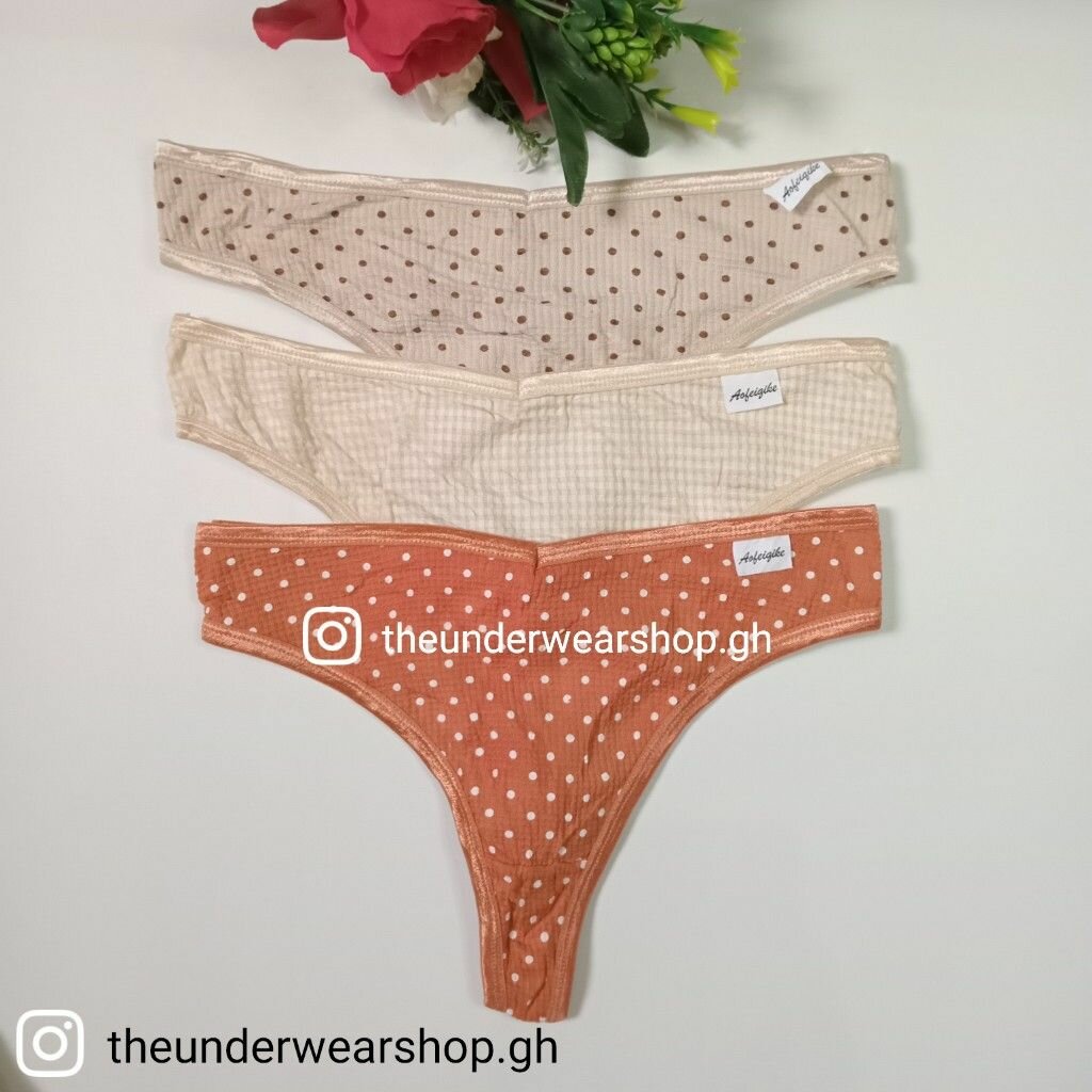Cotton thong panties