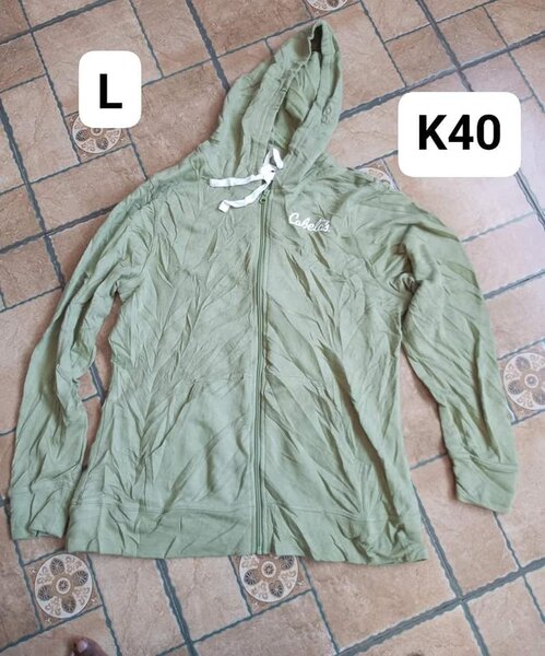 light green zipper sweatshirt