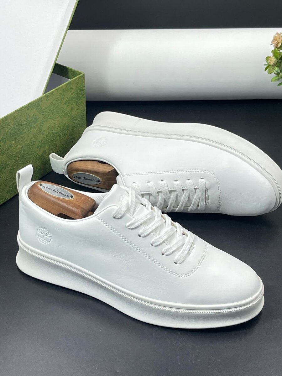 TIMBERLAND ALL WHITE