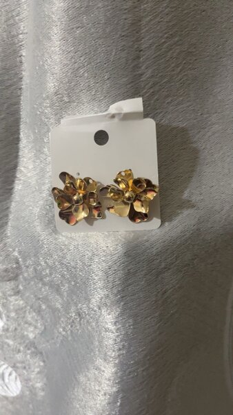 Boucle en forme de fleur