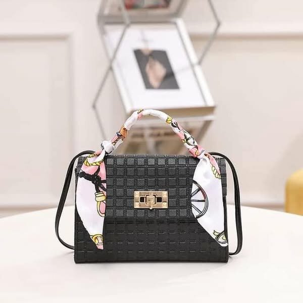 Stylish women's handbag