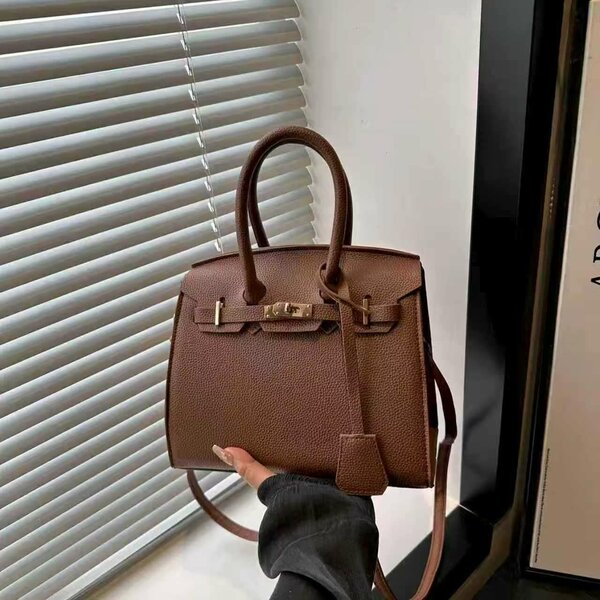 Sac à main élégant en cuir