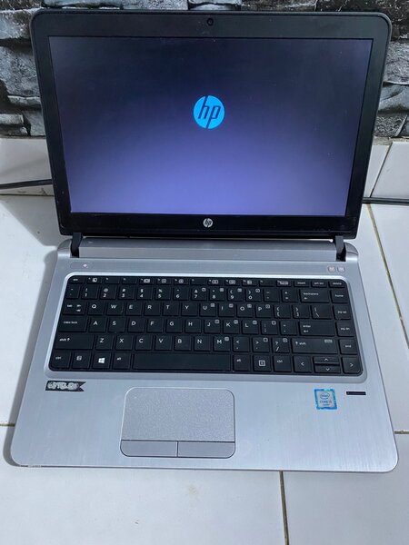 HP CORE I5 6 em GÉNÉRATION EN 14 POUCE