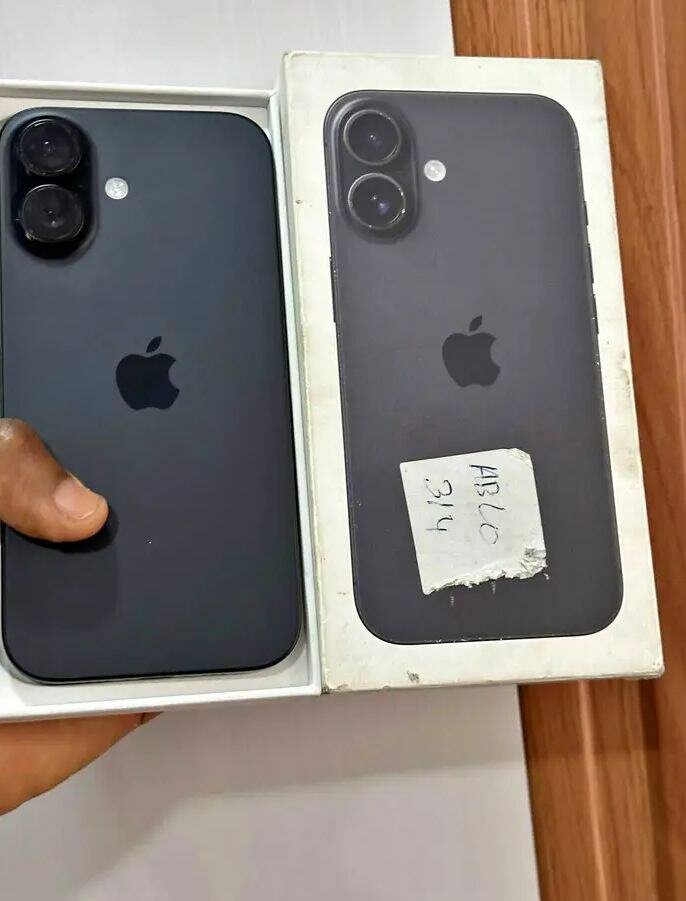 iPhone 12 Neuf 64 Go Noir