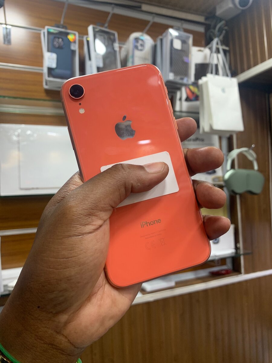 iPhone XR