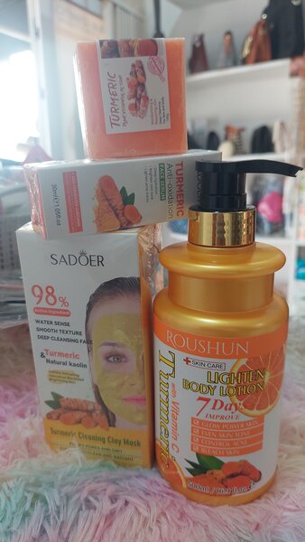Tumeric lighten body cream and serum + tumeric soap