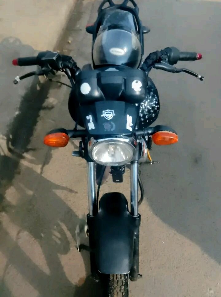 Moto sportive Apsonic