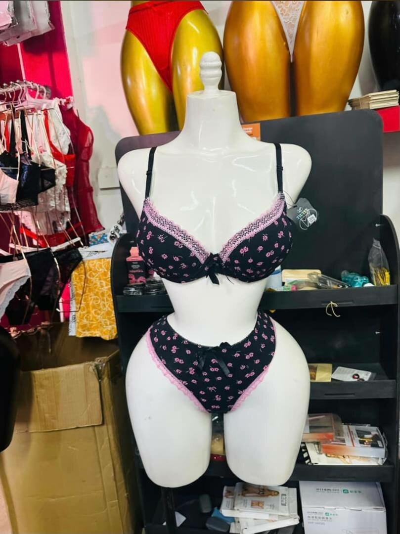 Ensemble lingerie chic floral